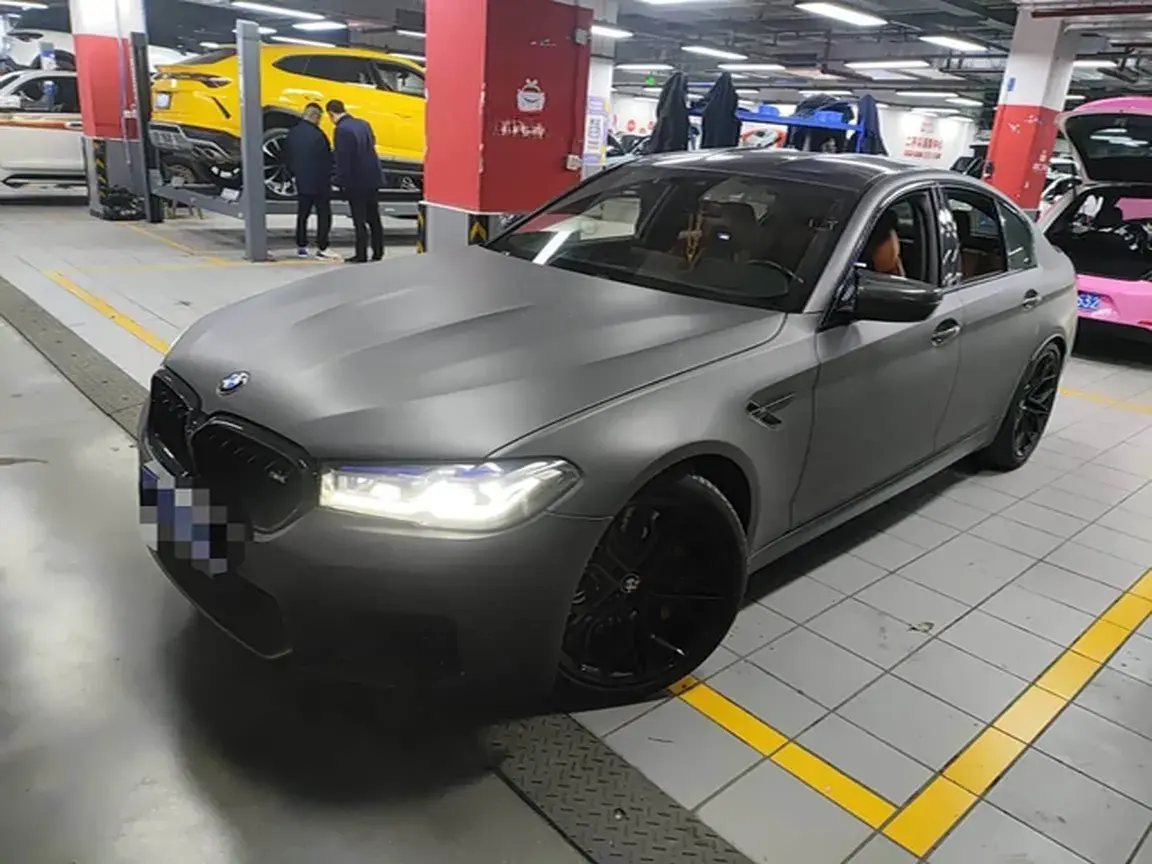 2021 BMW M5 4.4T 600HP V8 8AT