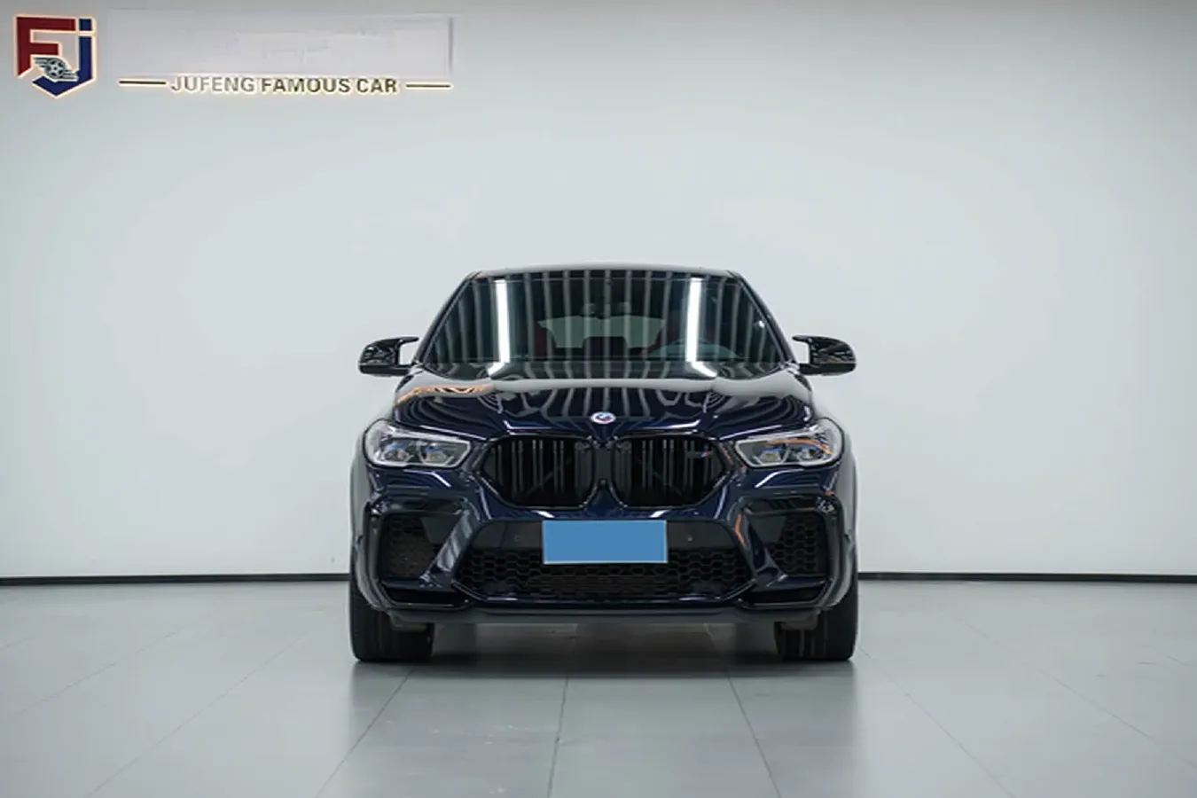 2022 BMW X6 M 4.4T 600HP V8 8AT,autocango,china used car exporter,china ev exporter,chinese used car exporter,chinese used ev exporter