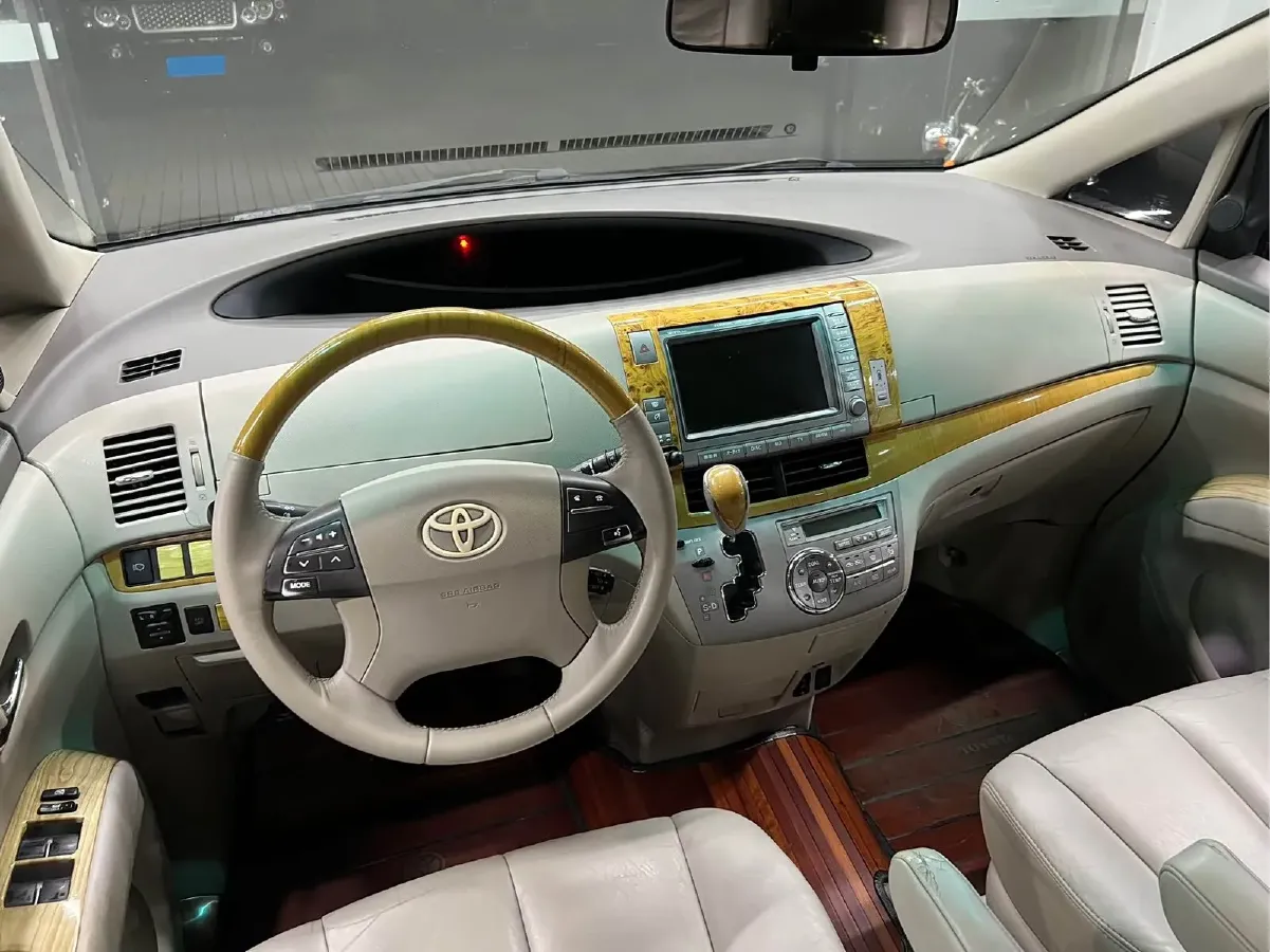 2006 Toyota Previa 2.4L 170HP L4 4AT,autocango,china used car exporter,china ev exporter,chinese used car exporter,chinese used ev exporter