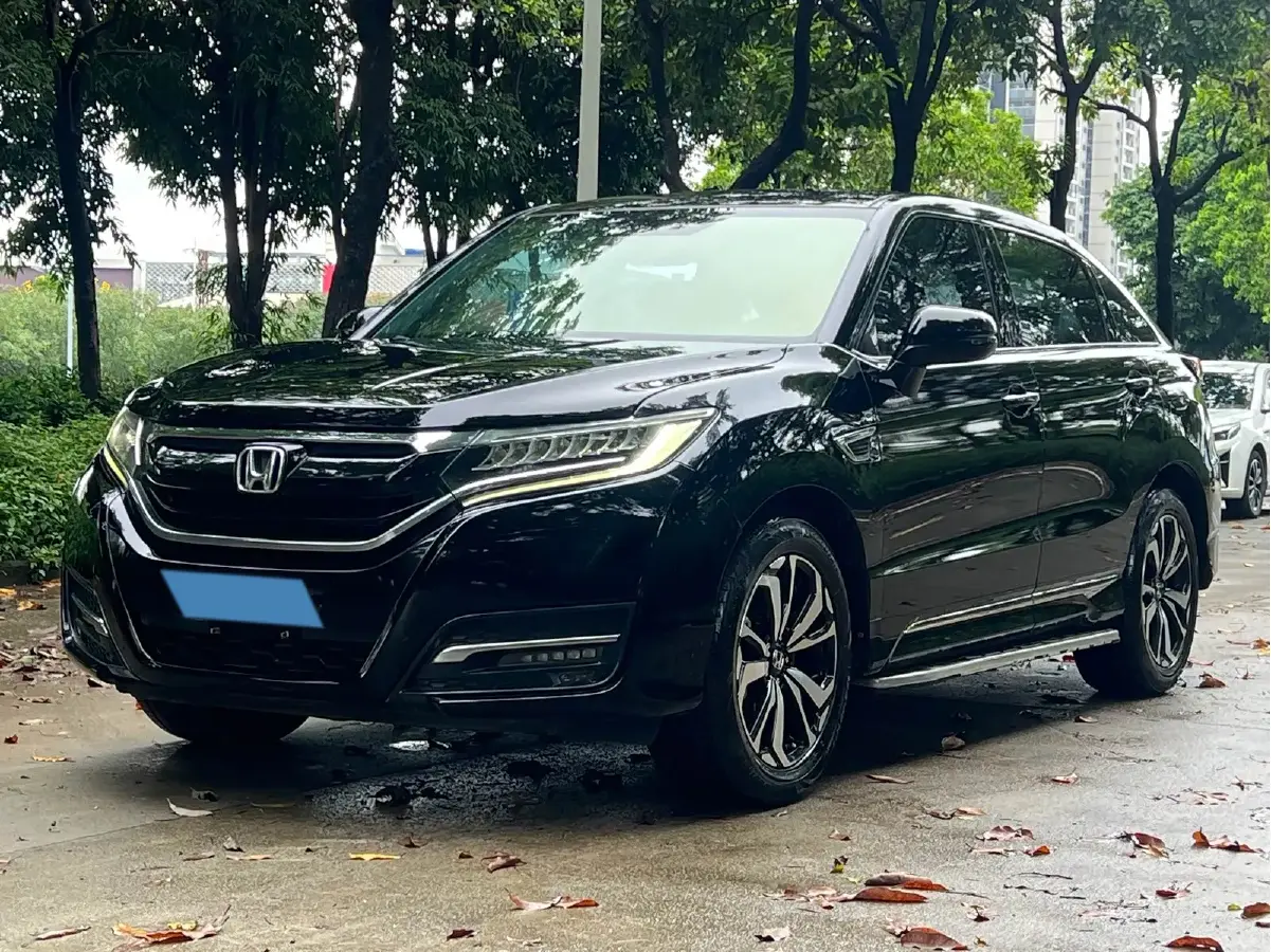 2017 Honda UR-V 1.5T 193HP L4 CVT
