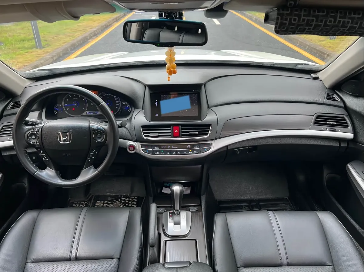 2016 Honda Crosstour 2.4L 197HP L4 5AT,autocango,china used car exporter,china ev exporter,chinese used car exporter,chinese used ev exporter