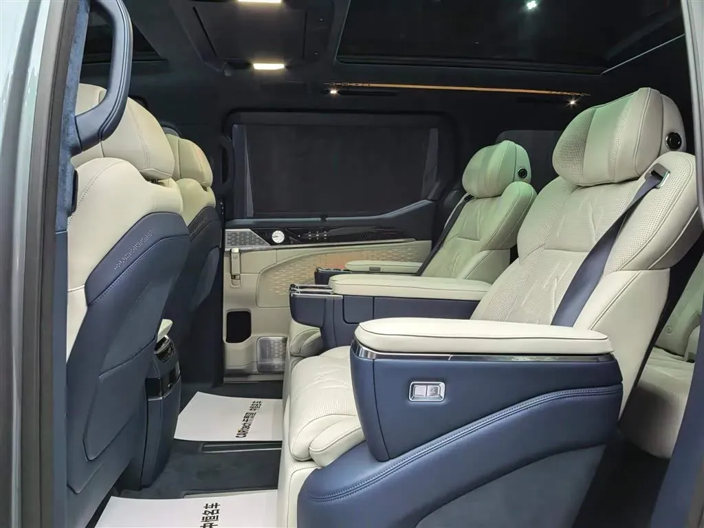 2024 Zeekr 009 BEV 108KWH,autocango,china used car exporter,china ev exporter,chinese used car exporter,chinese used ev exporter