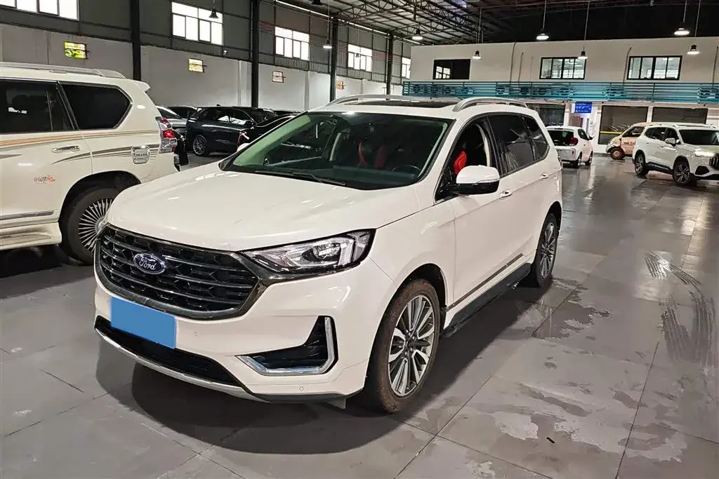 2021 Ford Edge 2.0T 245HP L4 8AT