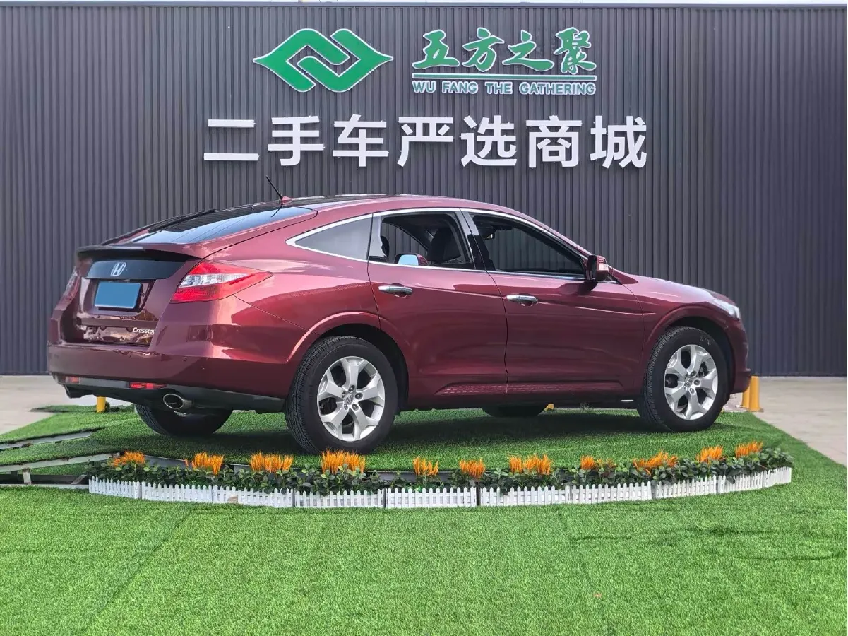 2012 Honda Crosstour 2.4L 197HP L4 5AT,autocango,china used car exporter,china ev exporter,chinese used car exporter,chinese used ev exporter