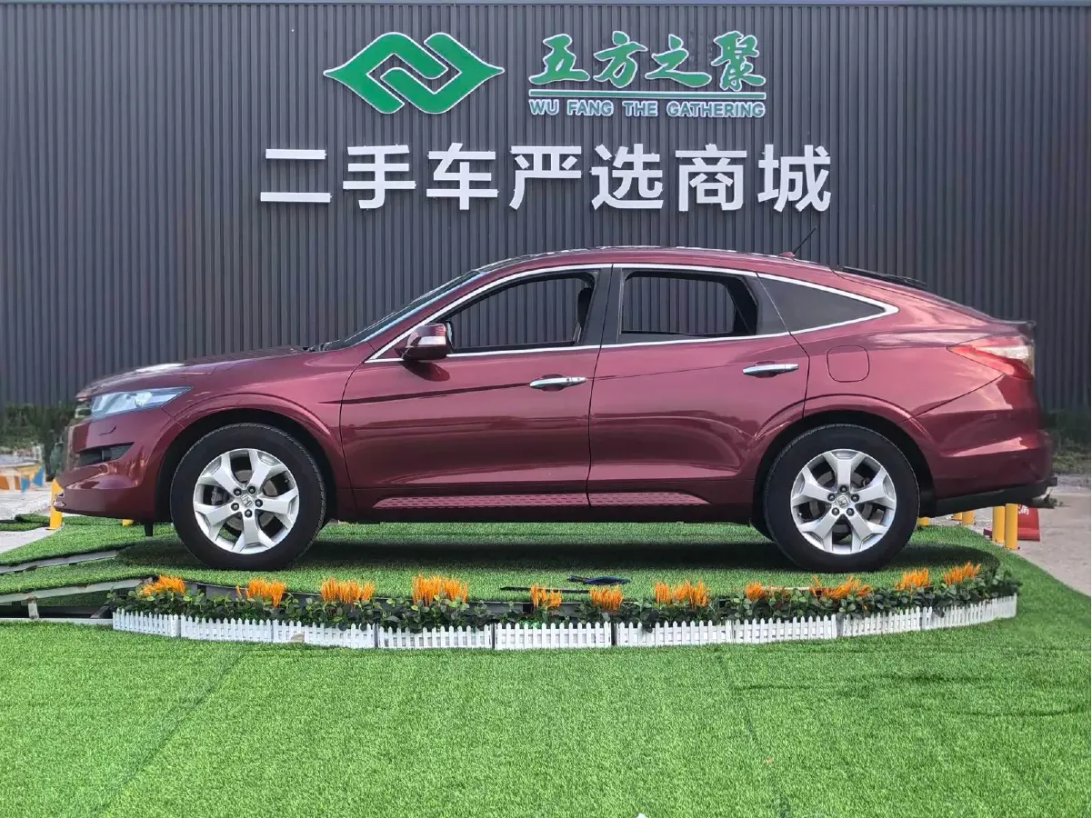 2012 Honda Crosstour 2.4L 197HP L4 5AT,autocango,china used car exporter,china ev exporter,chinese used car exporter,chinese used ev exporter