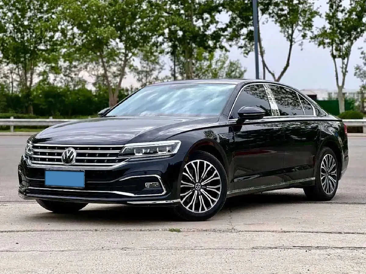 2021 Volkswagen Phideon 2.0T 224HP L4 7DCT