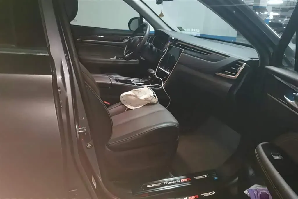 2019 GAC Trumpchi GS5 1.5T 169HP L4 6AT,autocango,china used car exporter,china ev exporter,chinese used car exporter,chinese used ev exporter