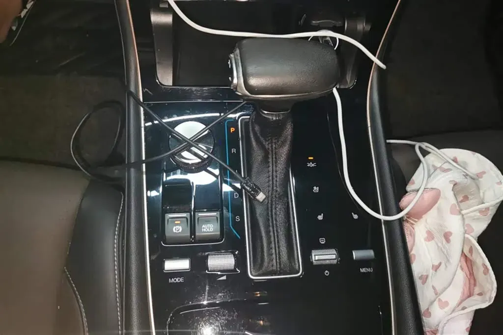 2019 GAC Trumpchi GS5 1.5T 169HP L4 6AT,autocango,china used car exporter,china ev exporter,chinese used car exporter,chinese used ev exporter