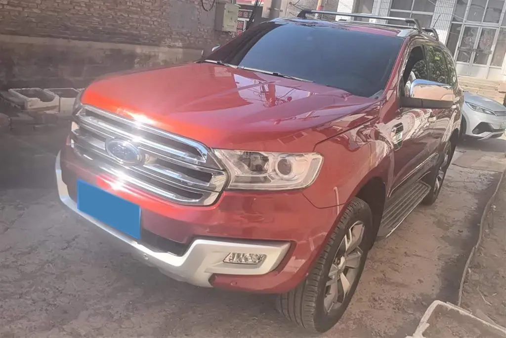 2016 Ford Everest 2.0T 245HP L4 6AT,autocango,china used car exporter,china ev exporter,chinese used car exporter,chinese used ev exporter