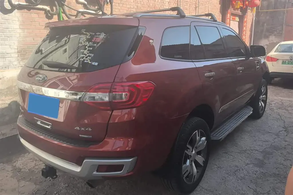 2016 Ford Everest 2.0T 245HP L4 6AT,autocango,china used car exporter,china ev exporter,chinese used car exporter,chinese used ev exporter