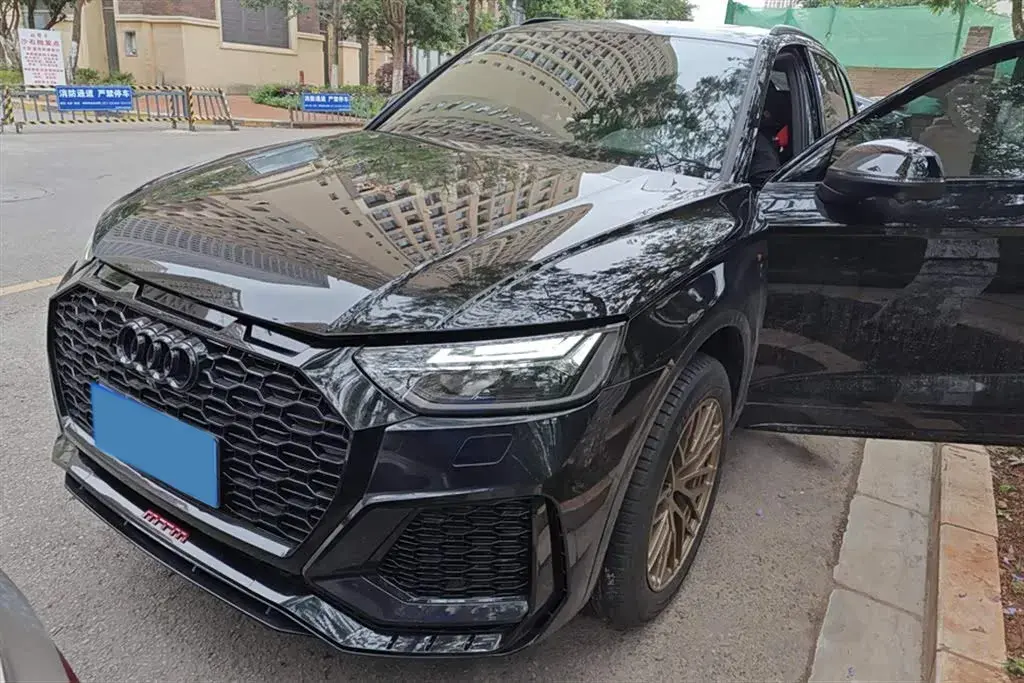 2024 Audi Q5L 2.0T 190HP L4 7DCT