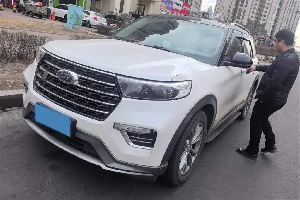 2020 Ford Explorer 2.3T 276HP L4 10AT