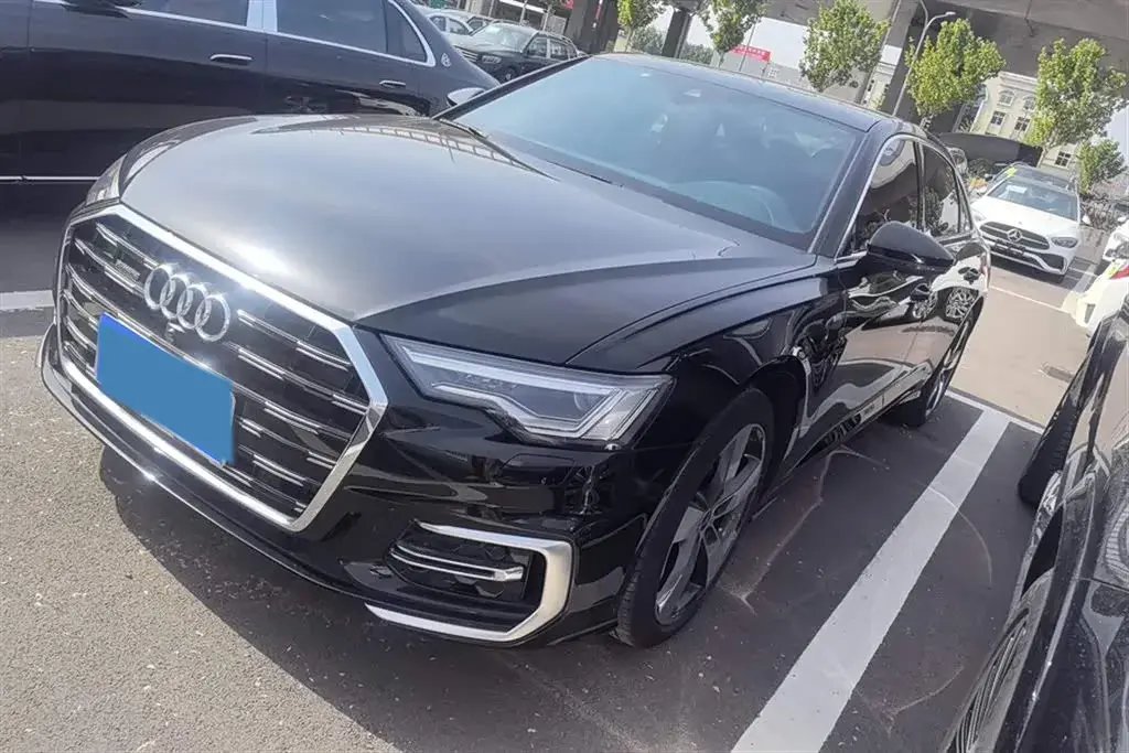 2023 Audi A6L 2.0T 245HP L4 7DCT