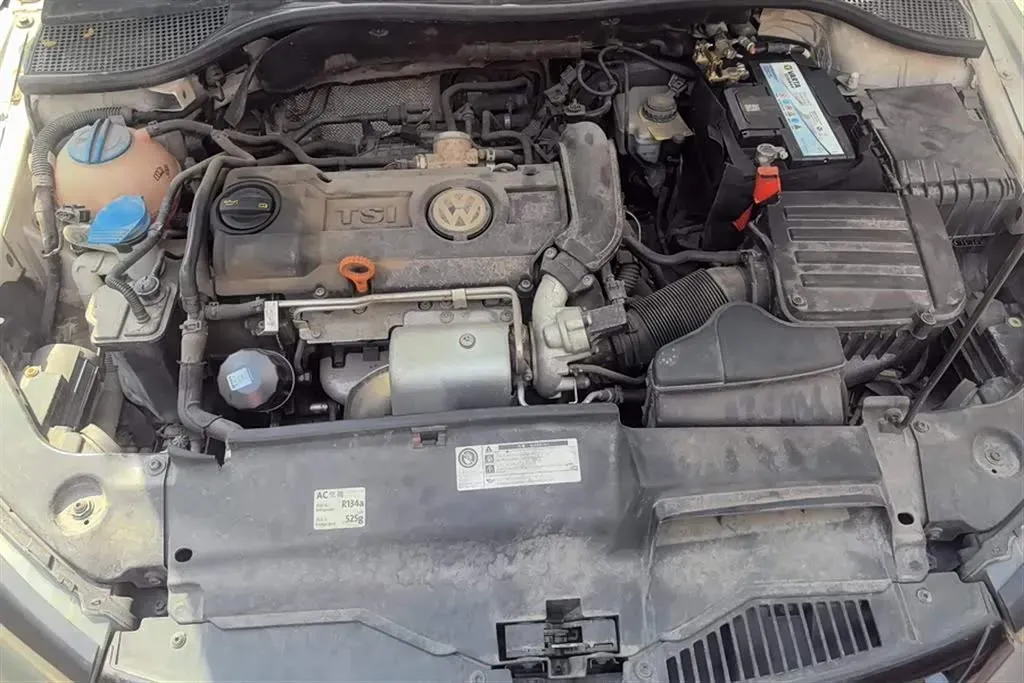 2011 Volkswagen Scirocco 1.4T 122HP L4 7DCT,autocango,china used car exporter,china ev exporter,chinese used car exporter,chinese used ev exporter