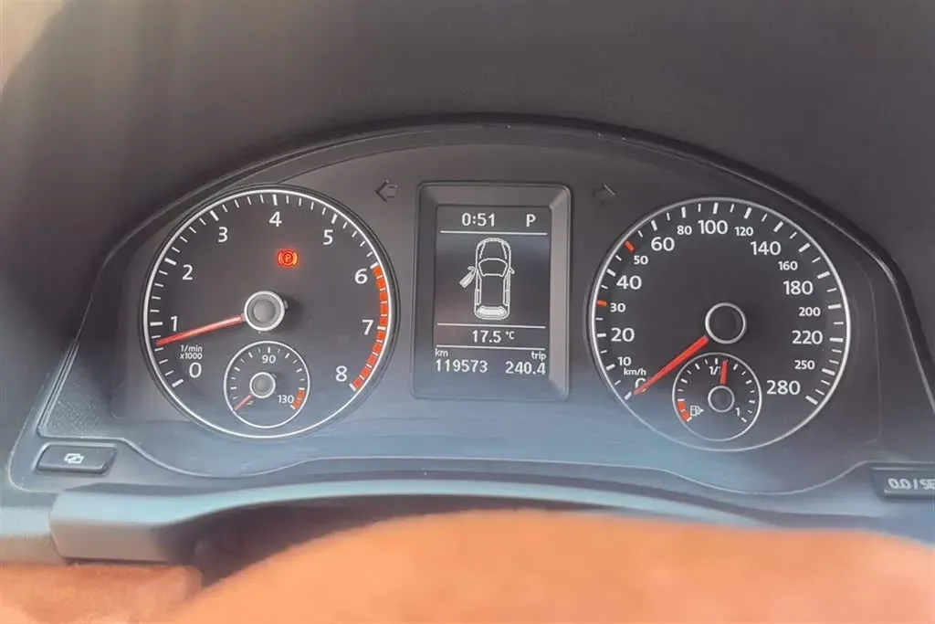 2011 Volkswagen Scirocco 1.4T 122HP L4 7DCT,autocango,china used car exporter,china ev exporter,chinese used car exporter,chinese used ev exporter