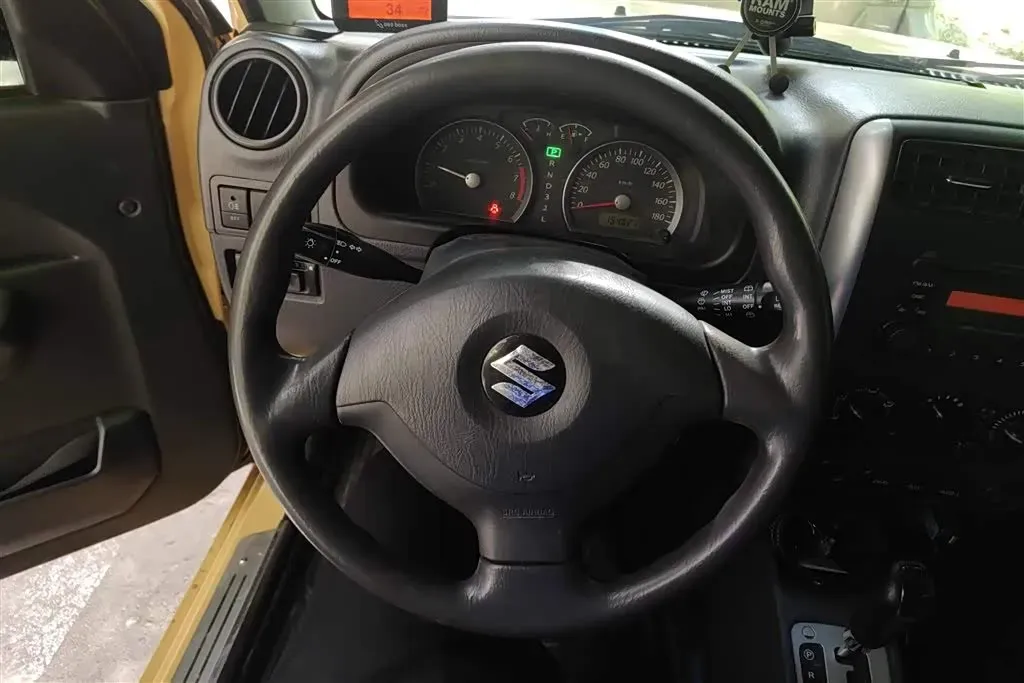 2007 Suzuki Jimny 1.3L 85HP L4 4AT,autocango,china used car exporter,china ev exporter,chinese used car exporter,chinese used ev exporter