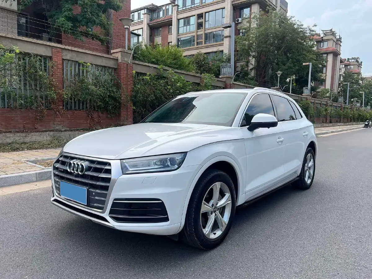 2018 Audi Q5L 2.0T 190HP L4 7DCT