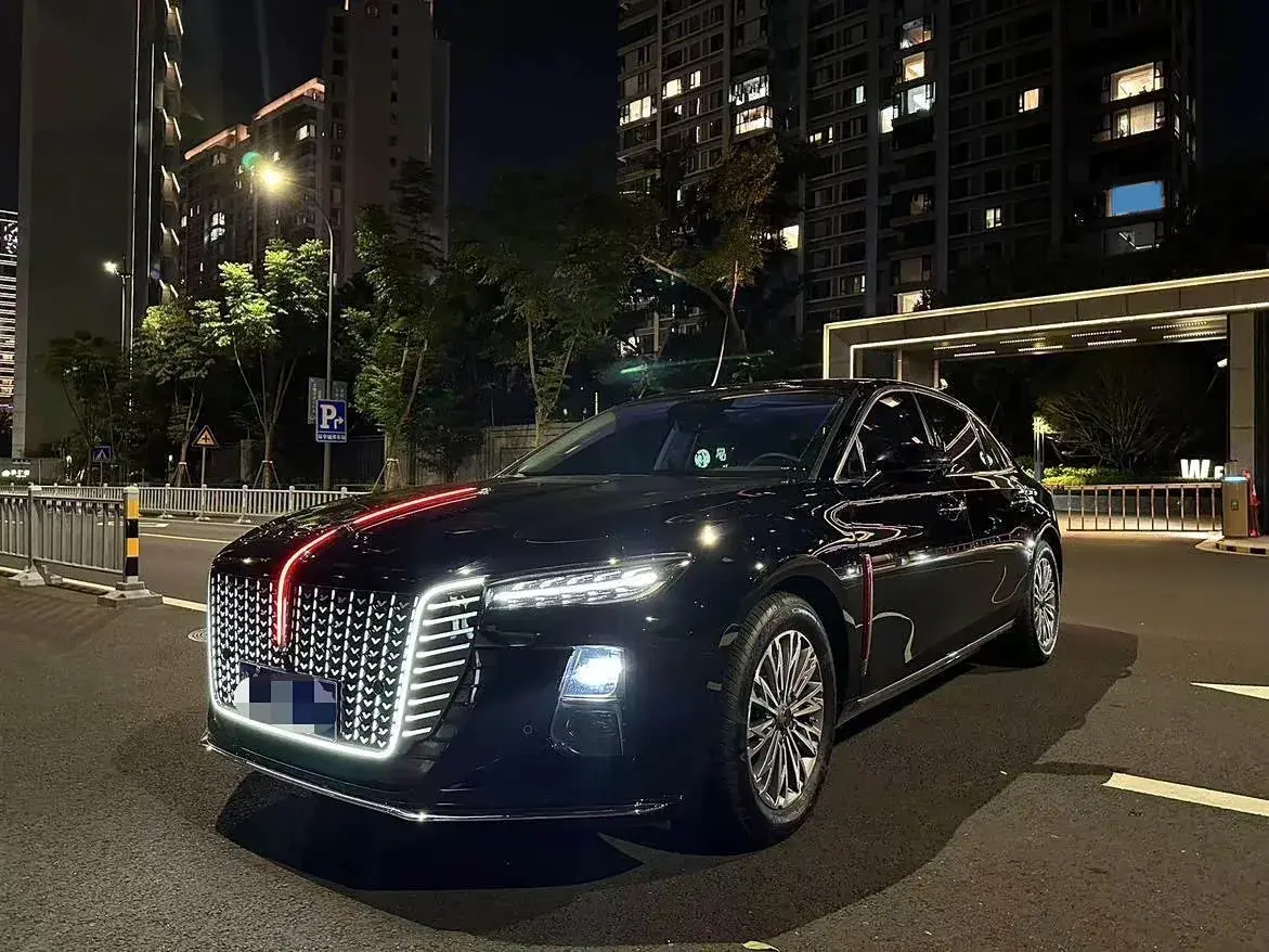 2024 HongQi H5 2.0T 224HP L4 8AT