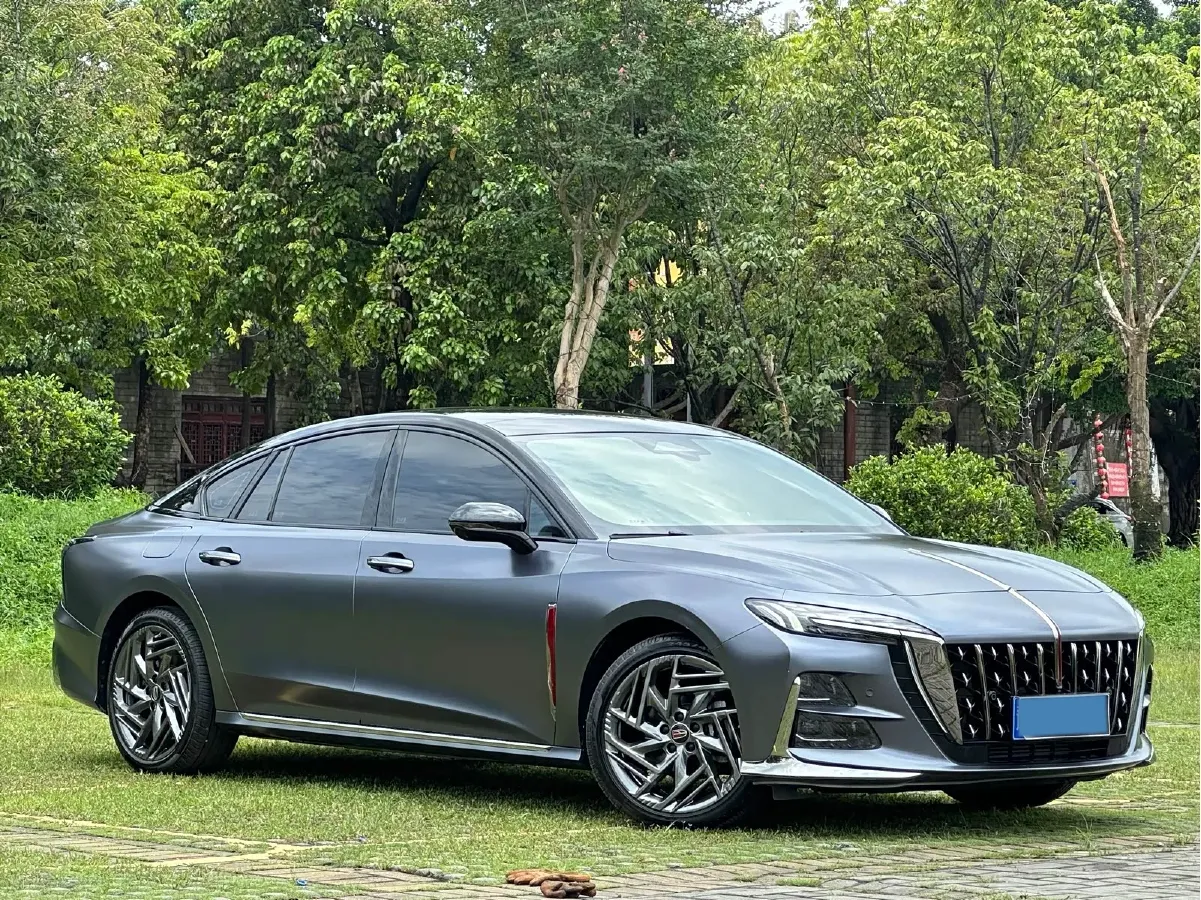 2023 HongQi H6 2.0T 252HP L4 8AT,autocango,china used car exporter,china ev exporter,chinese used car exporter,chinese used ev exporter