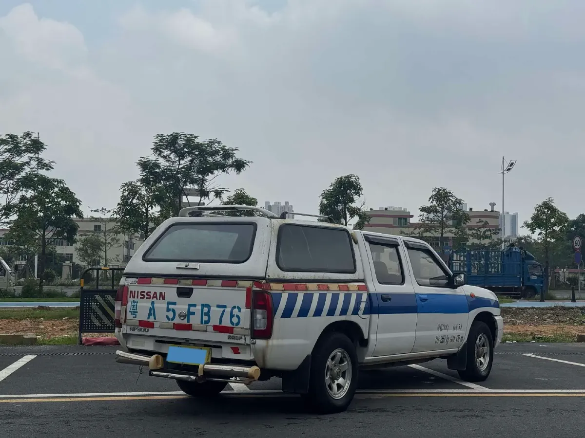 2013 Nissan D22 2.4L 150HP L4 5MT,autocango,china used car exporter,china ev exporter,chinese used car exporter,chinese used ev exporter