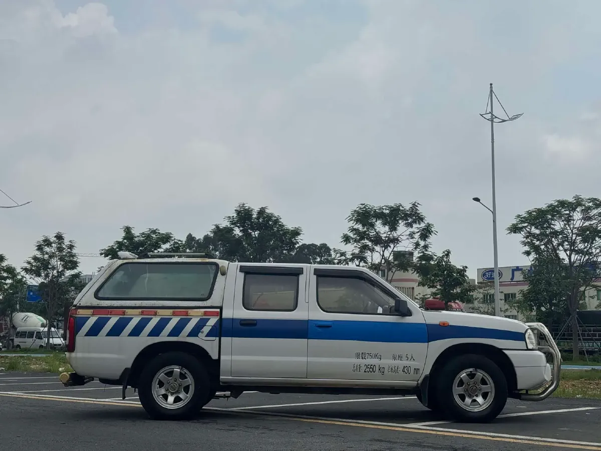 2013 Nissan D22 2.4L 150HP L4 5MT,autocango,china used car exporter,china ev exporter,chinese used car exporter,chinese used ev exporter