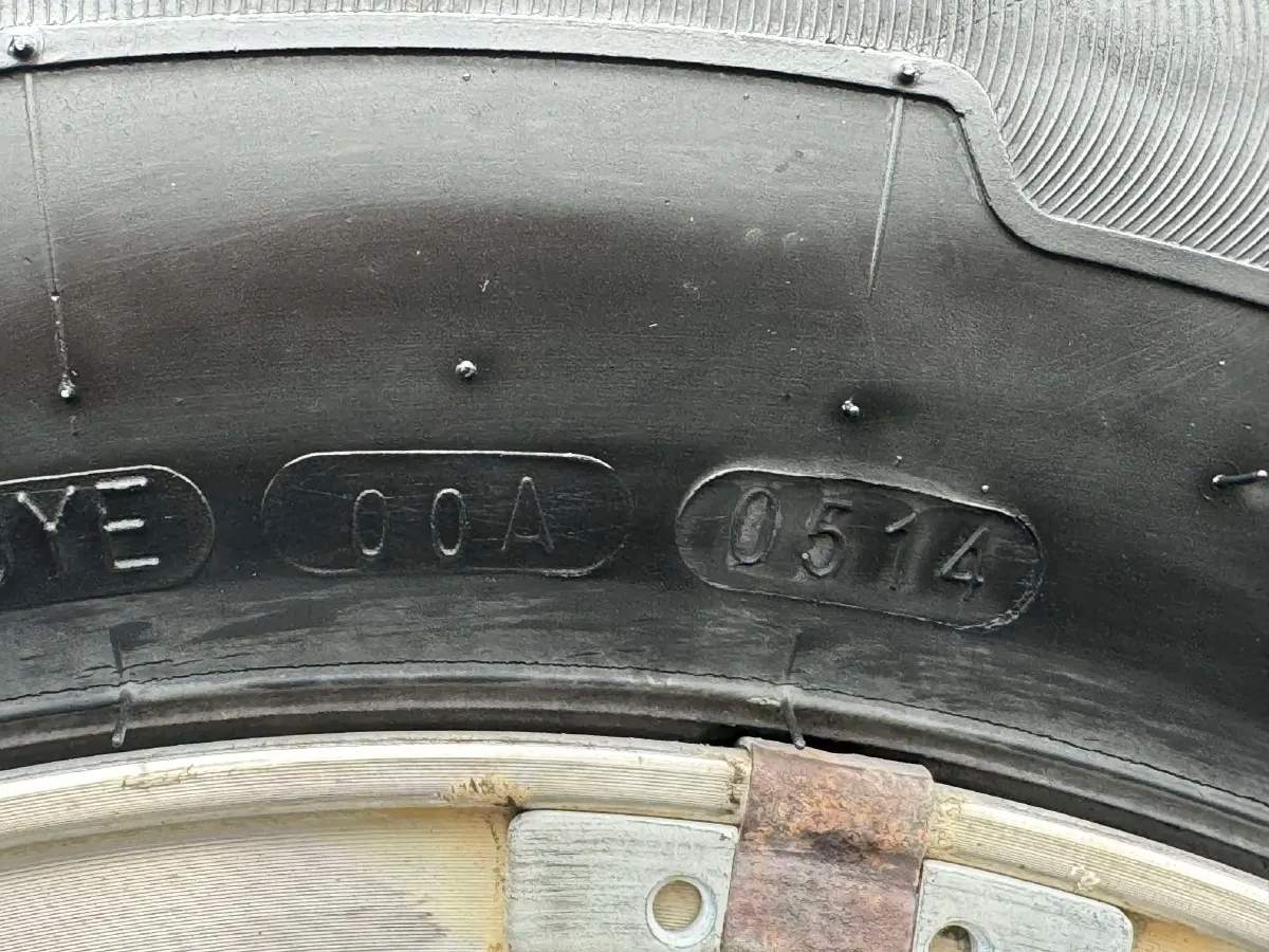 2013 Nissan D22 2.4L 150HP L4 5MT,autocango,china used car exporter,china ev exporter,chinese used car exporter,chinese used ev exporter