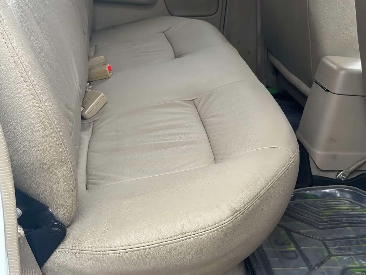 2013 Nissan D22 2.4L 150HP L4 5MT,autocango,china used car exporter,china ev exporter,chinese used car exporter,chinese used ev exporter