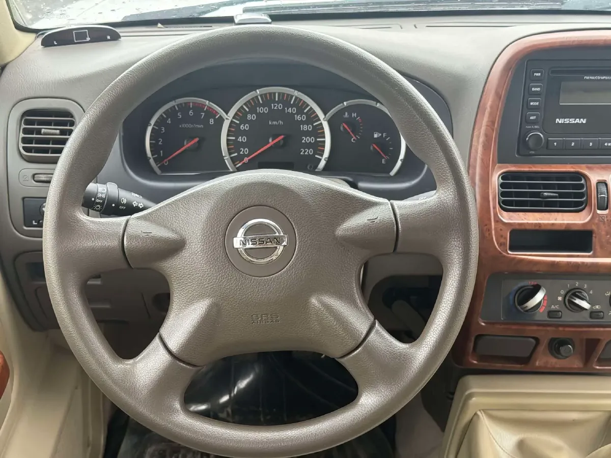 2013 Nissan D22 2.4L 150HP L4 5MT,autocango,china used car exporter,china ev exporter,chinese used car exporter,chinese used ev exporter