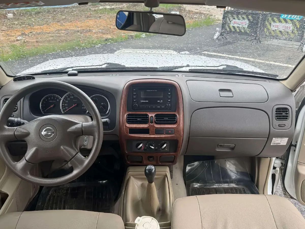 2013 Nissan D22 2.4L 150HP L4 5MT,autocango,china used car exporter,china ev exporter,chinese used car exporter,chinese used ev exporter