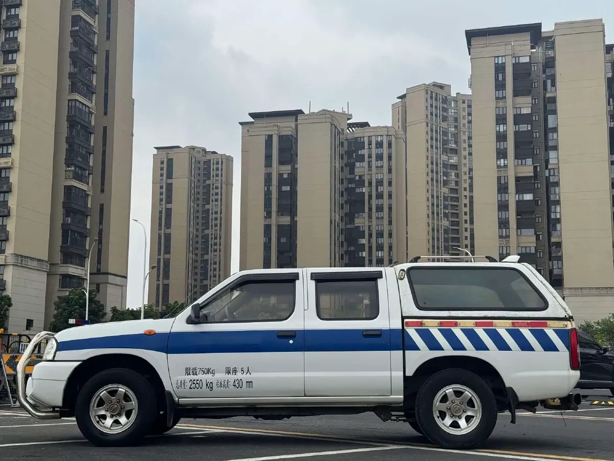 2013 Nissan D22 2.4L 150HP L4 5MT,autocango,china used car exporter,china ev exporter,chinese used car exporter,chinese used ev exporter