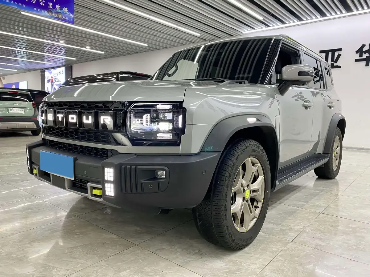 2024 Jetour Traveller 2.0T 254HP L4 7DCT