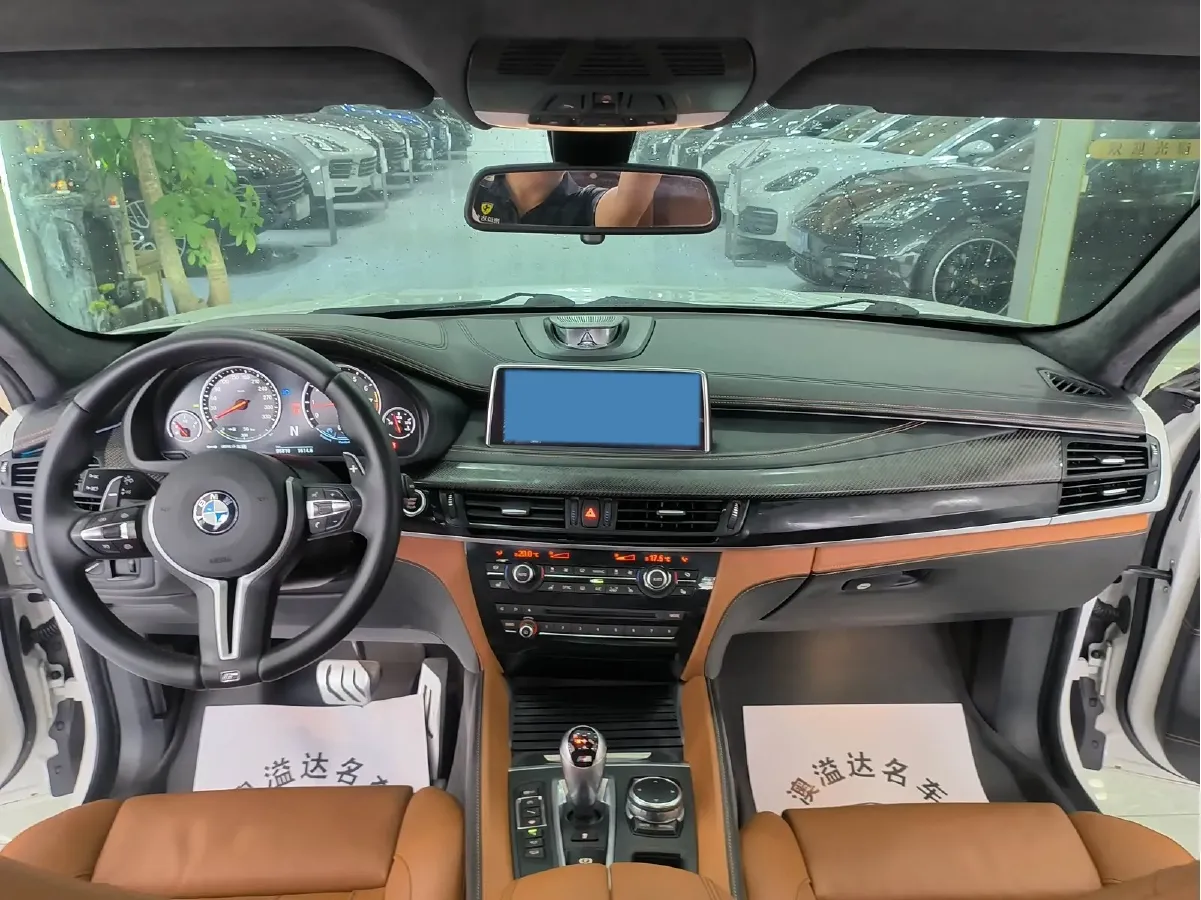 2015 BMW X6 M 4.4T 575HP V8 8AT,autocango,china used car exporter,china ev exporter,chinese used car exporter,chinese used ev exporter