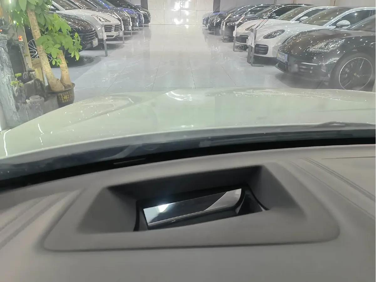 2015 BMW X6 M 4.4T 575HP V8 8AT,autocango,china used car exporter,china ev exporter,chinese used car exporter,chinese used ev exporter