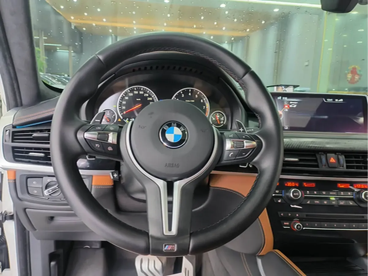 2015 BMW X6 M 4.4T 575HP V8 8AT,autocango,china used car exporter,china ev exporter,chinese used car exporter,chinese used ev exporter