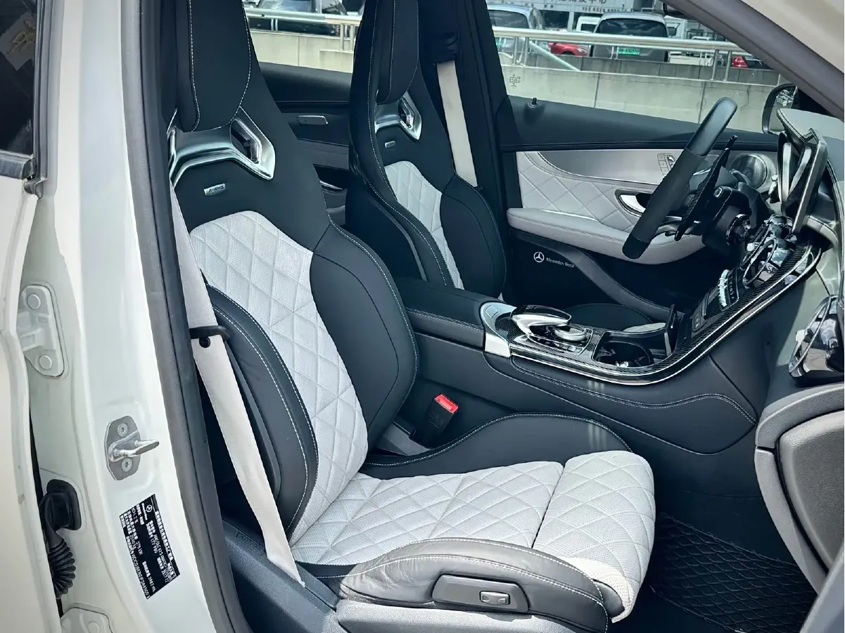 2018 Mercedes-Benz GLC Coupe AMG 4.0T 510HP V8 9AT,autocango,china used car exporter,china ev exporter,chinese used car exporter,chinese used ev exporter