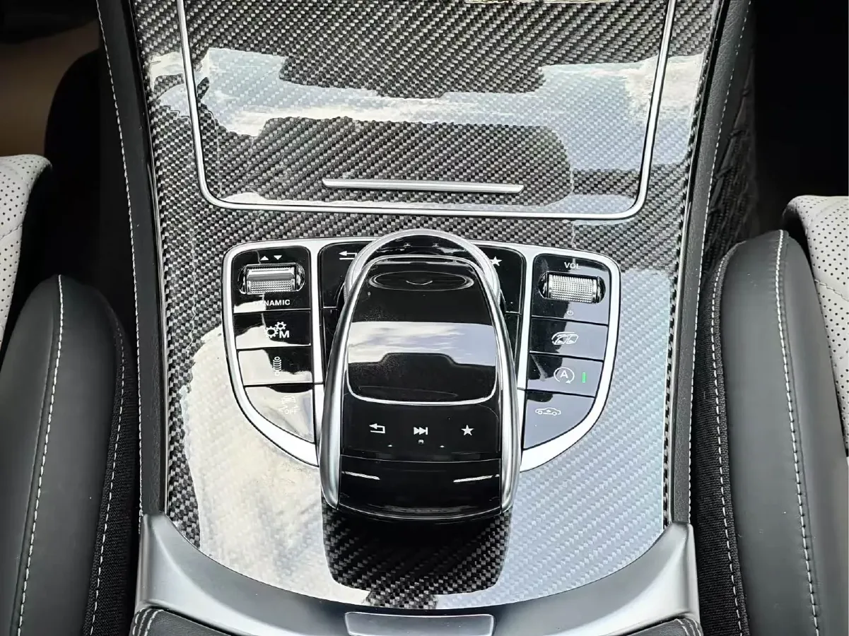 2018 Mercedes-Benz GLC Coupe AMG 4.0T 510HP V8 9AT,autocango,china used car exporter,china ev exporter,chinese used car exporter,chinese used ev exporter