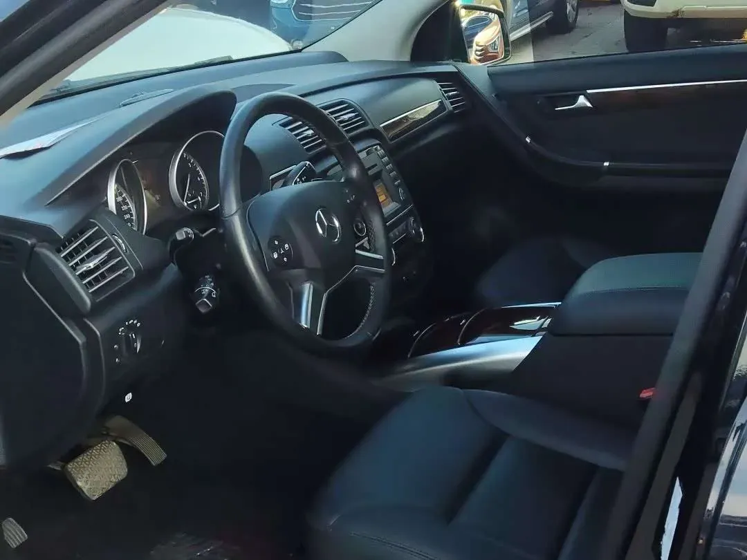 2011 Mercedes-Benz R Class 3.0L 245HP V6 7AT,autocango,china used car exporter,china ev exporter,chinese used car exporter,chinese used ev exporter