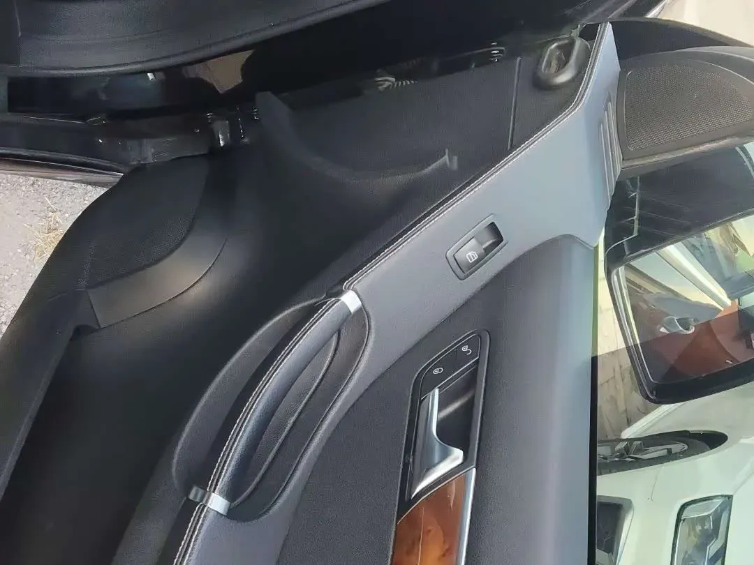 2011 Mercedes-Benz R Class 3.0L 245HP V6 7AT,autocango,china used car exporter,china ev exporter,chinese used car exporter,chinese used ev exporter