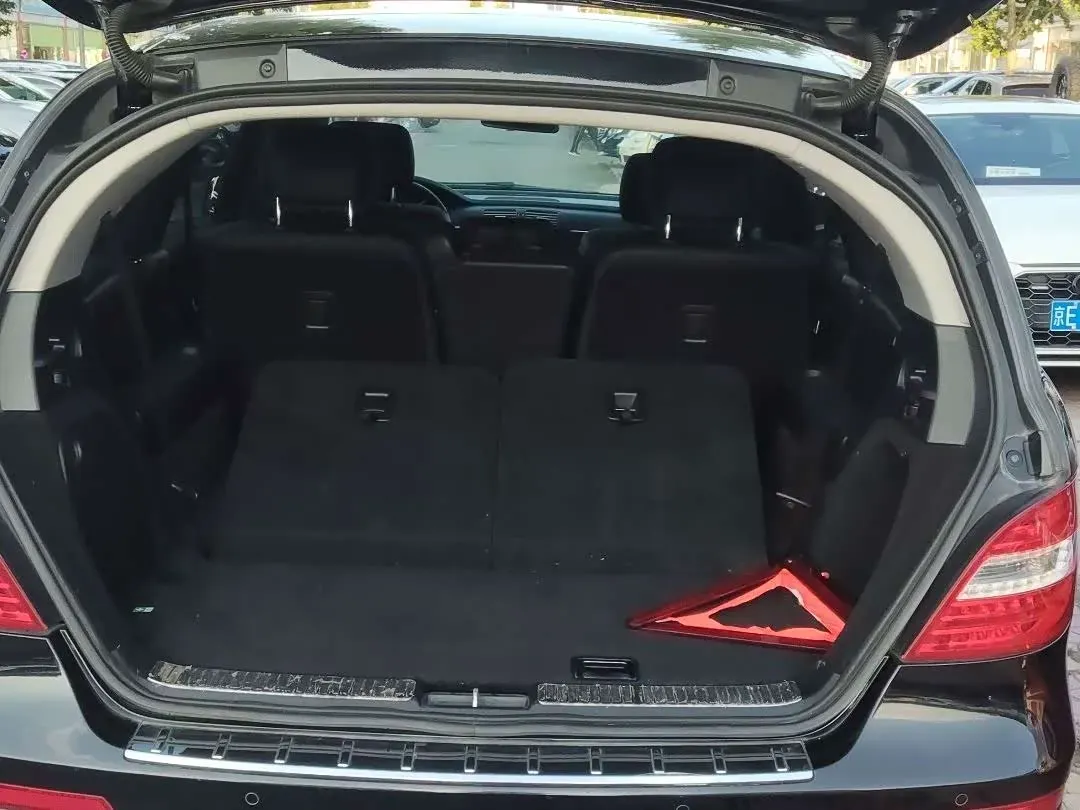 2011 Mercedes-Benz R Class 3.0L 245HP V6 7AT,autocango,china used car exporter,china ev exporter,chinese used car exporter,chinese used ev exporter