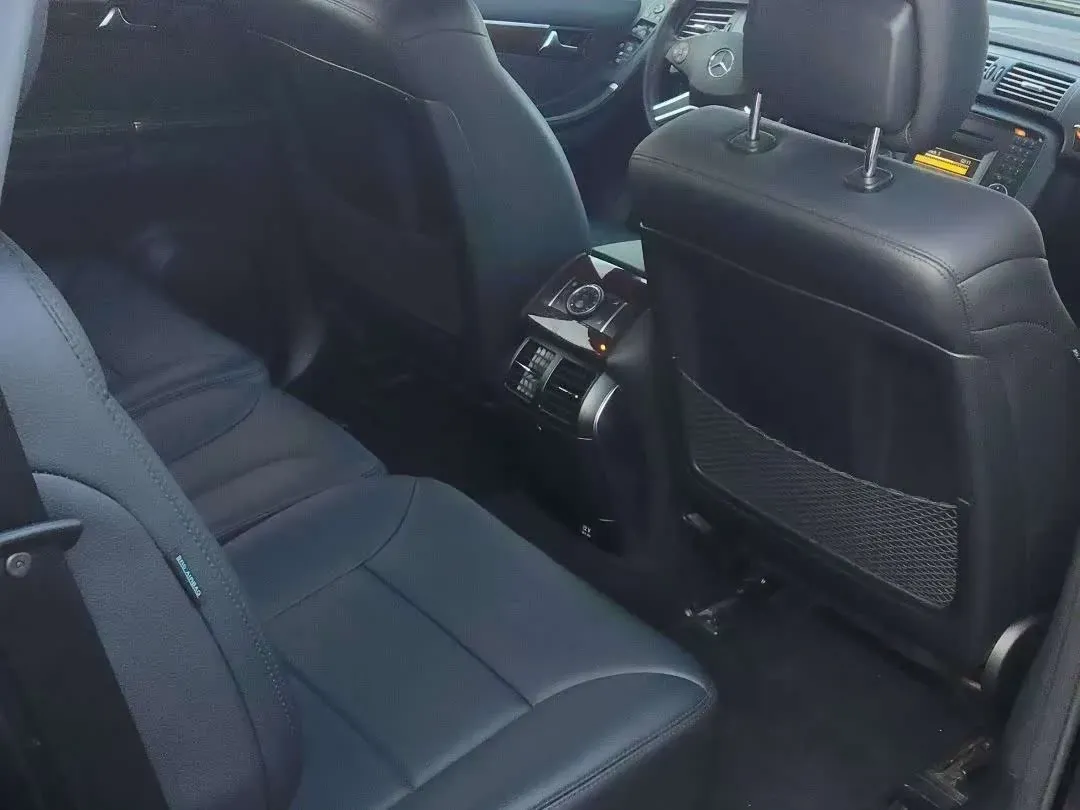 2011 Mercedes-Benz R Class 3.0L 245HP V6 7AT,autocango,china used car exporter,china ev exporter,chinese used car exporter,chinese used ev exporter