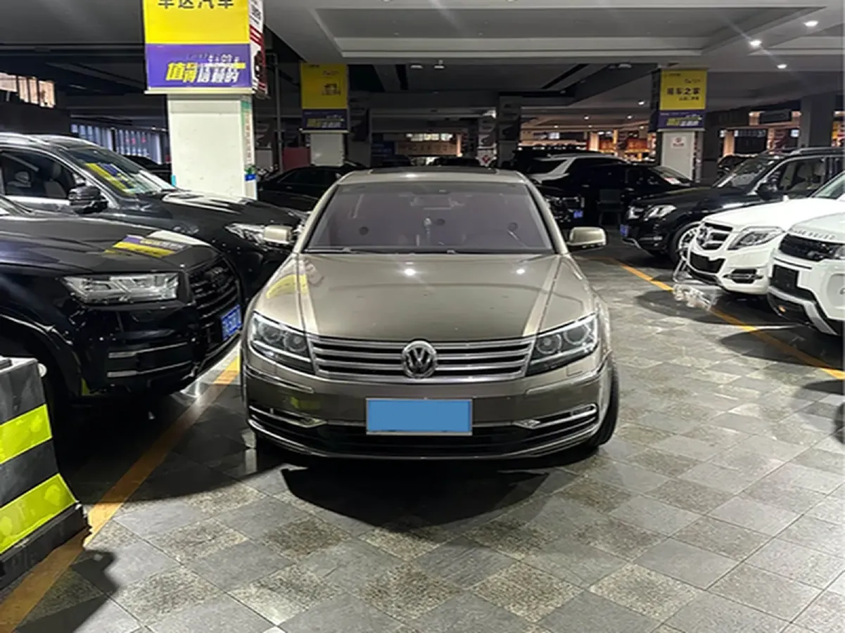 2011 Volkswagen Pheaton 4.2L 335HP V8 6AT,autocango,china used car exporter,china ev exporter,chinese used car exporter,chinese used ev exporter