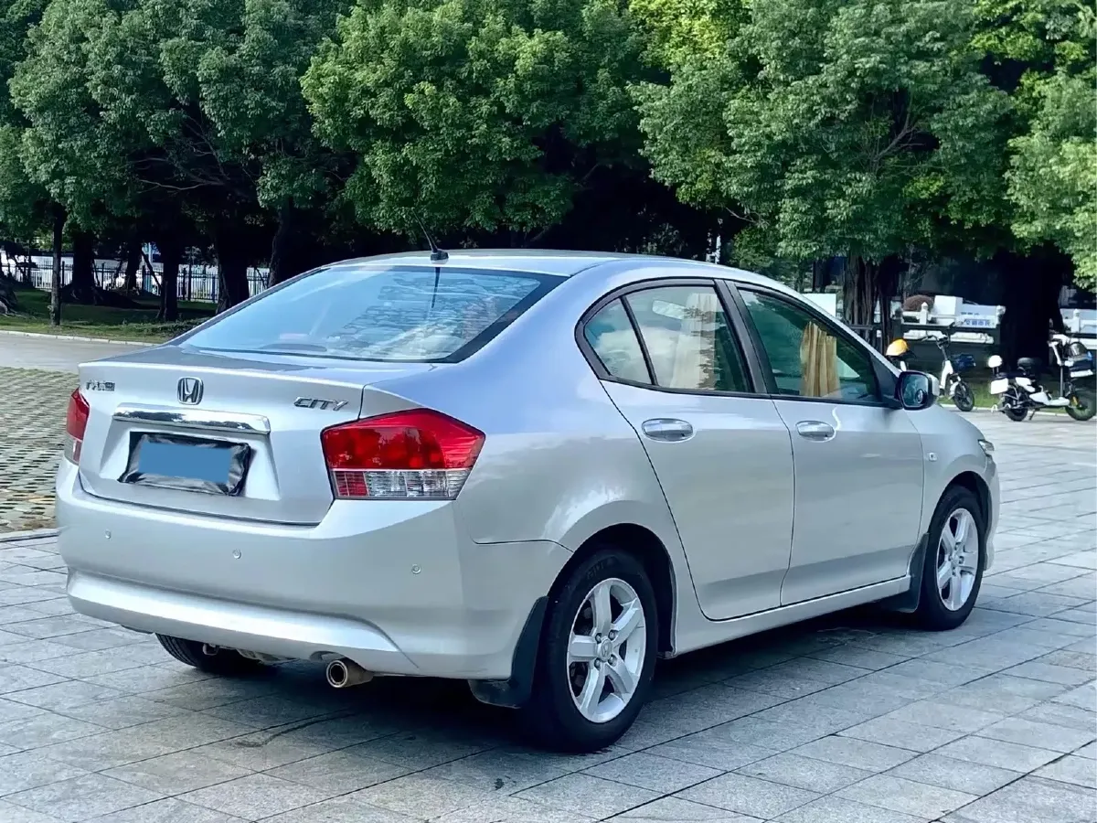 2008 Honda City Classic 1.5L 120HP L4 5MT,autocango,china used car exporter,china ev exporter,chinese used car exporter,chinese used ev exporter