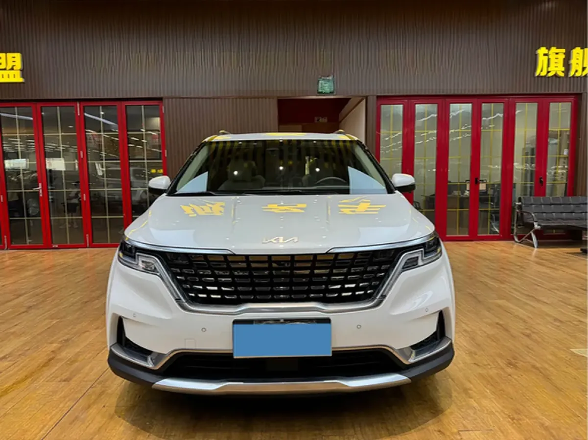 2021 Kia Carnival 2.0T 233HP L4 8AT,autocango,china used car exporter,china ev exporter,chinese used car exporter,chinese used ev exporter