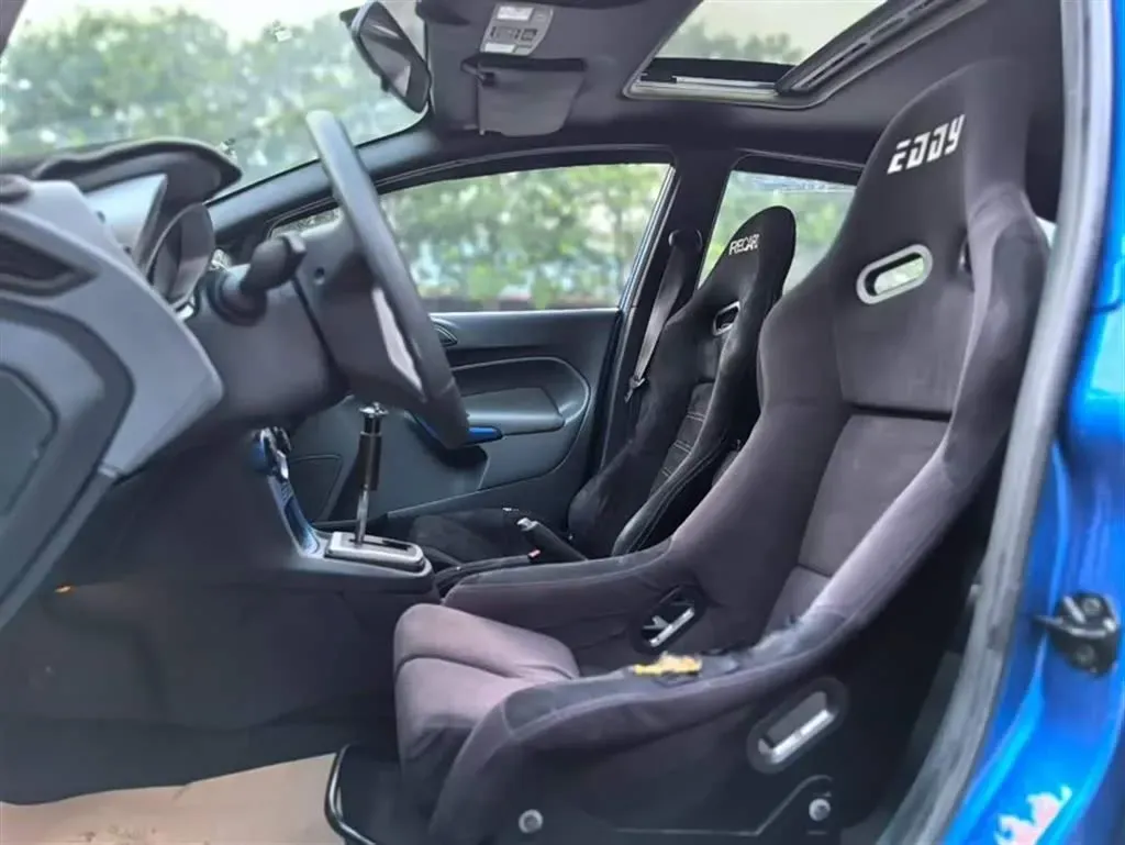 2011 Ford Fiesta 1.5L 103HP L4 4AT,autocango,china used car exporter,china ev exporter,chinese used car exporter,chinese used ev exporter