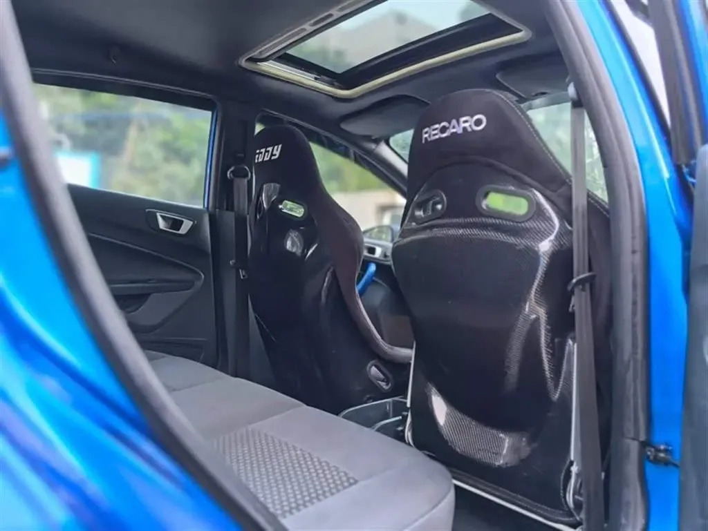 2011 Ford Fiesta 1.5L 103HP L4 4AT,autocango,china used car exporter,china ev exporter,chinese used car exporter,chinese used ev exporter