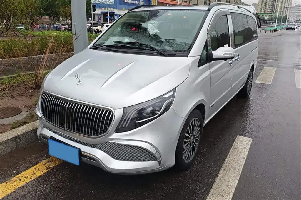 2010 Mercedes-Benz Viano 2.5L 190HP V6 5AT