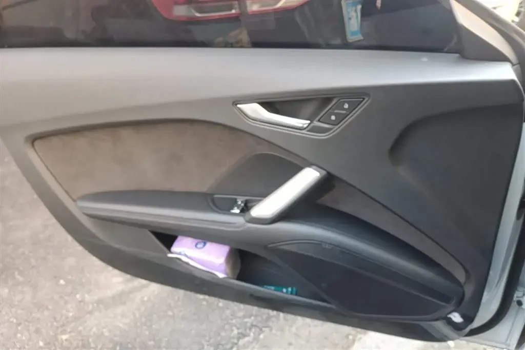 2015 Audi TT 2.0T 230HP L4 6DCT,autocango,china used car exporter,china ev exporter,chinese used car exporter,chinese used ev exporter