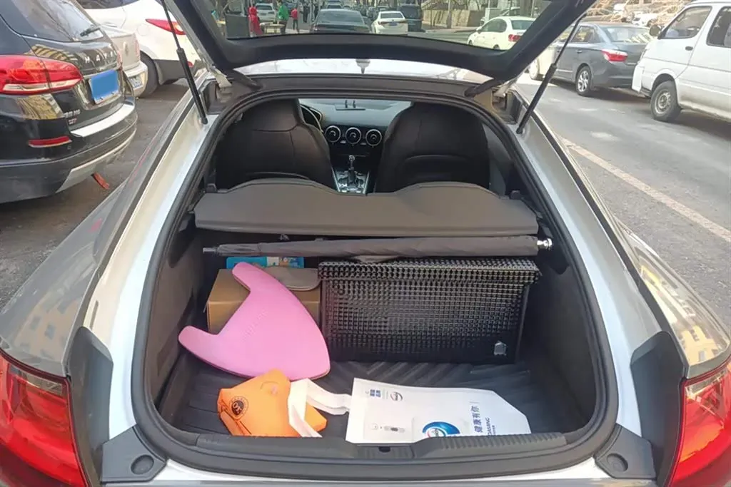 2015 Audi TT 2.0T 230HP L4 6DCT,autocango,china used car exporter,china ev exporter,chinese used car exporter,chinese used ev exporter