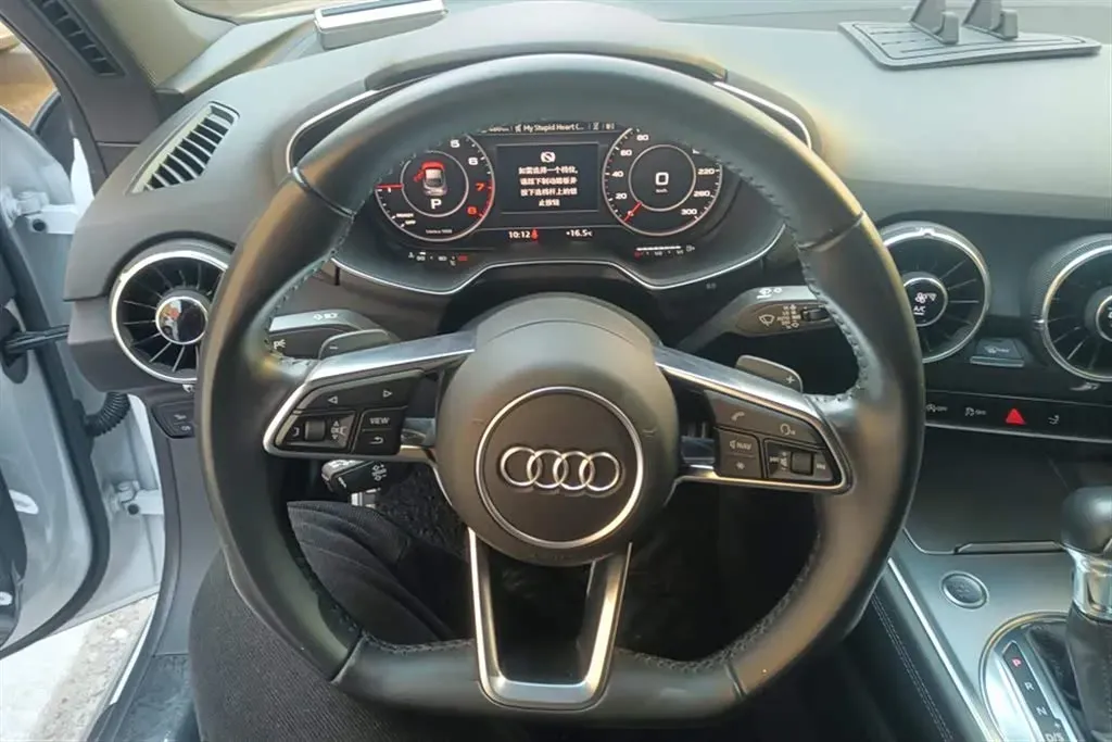 2015 Audi TT 2.0T 230HP L4 6DCT,autocango,china used car exporter,china ev exporter,chinese used car exporter,chinese used ev exporter