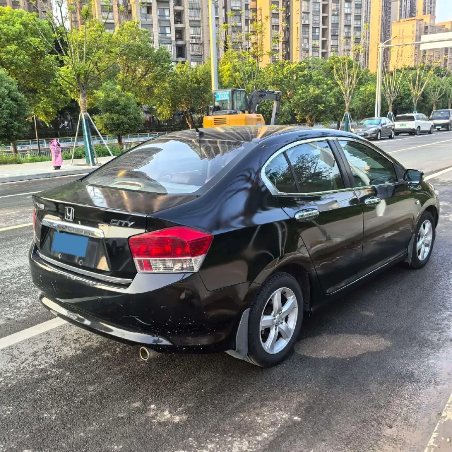 2011 Honda City Classic 1.5L 120HP L4 5AT,autocango,china used car exporter,china ev exporter,chinese used car exporter,chinese used ev exporter